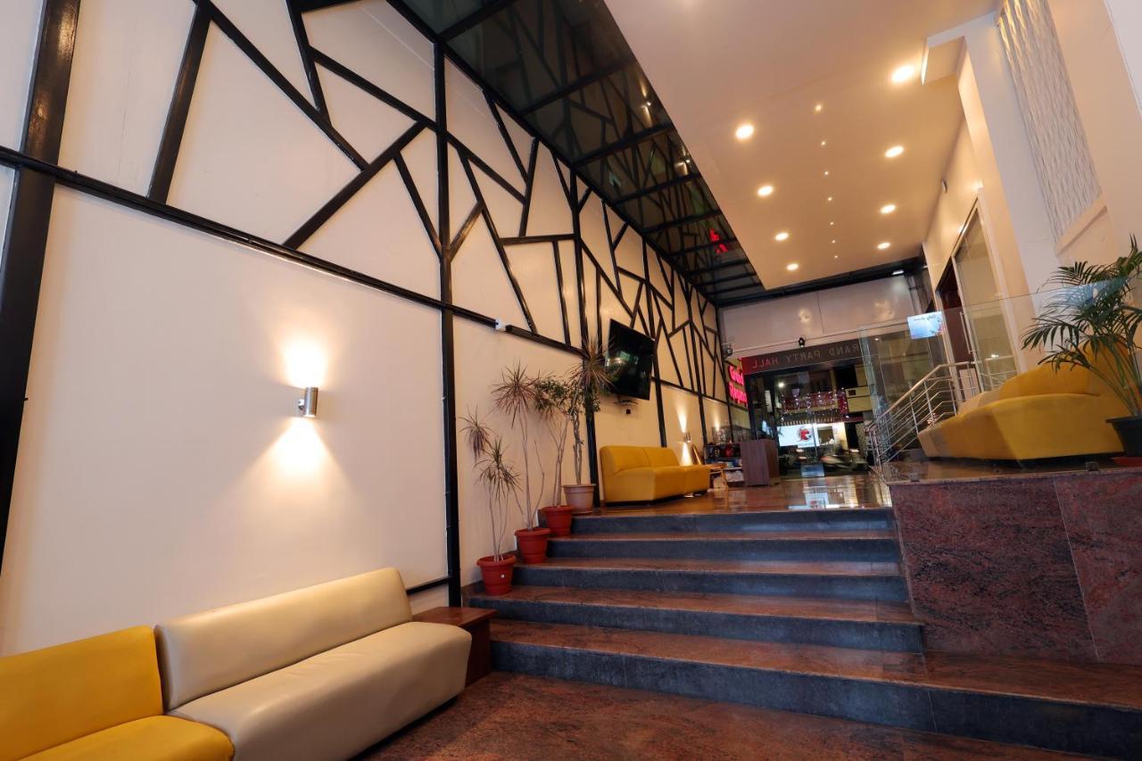 Grand Regency Rajajinagar, Iskcon Temple - Wtc Hotel Bengaluru Kültér fotó