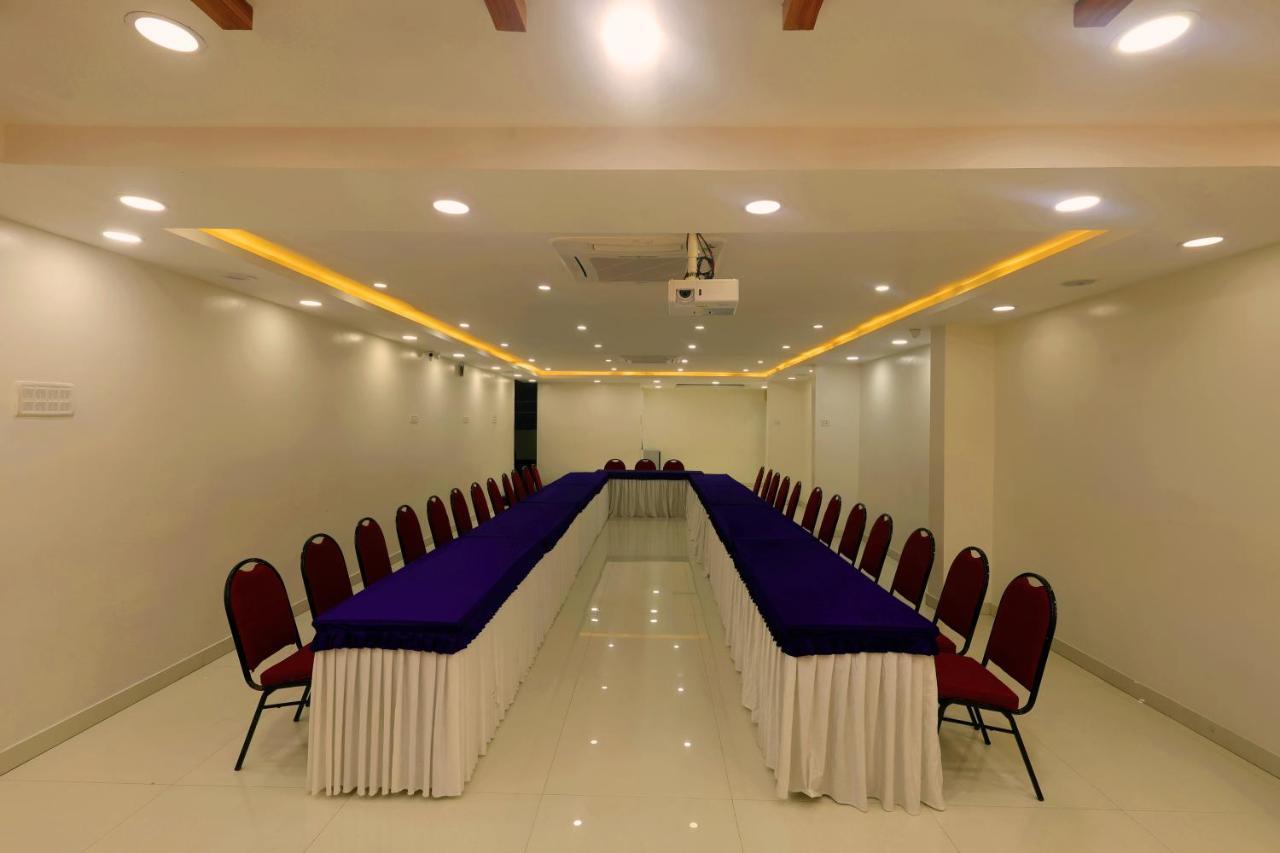 Grand Regency Rajajinagar, Iskcon Temple - Wtc Hotel Bengaluru Kültér fotó
