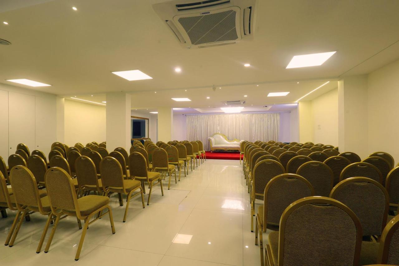 Grand Regency Rajajinagar, Iskcon Temple - Wtc Hotel Bengaluru Kültér fotó