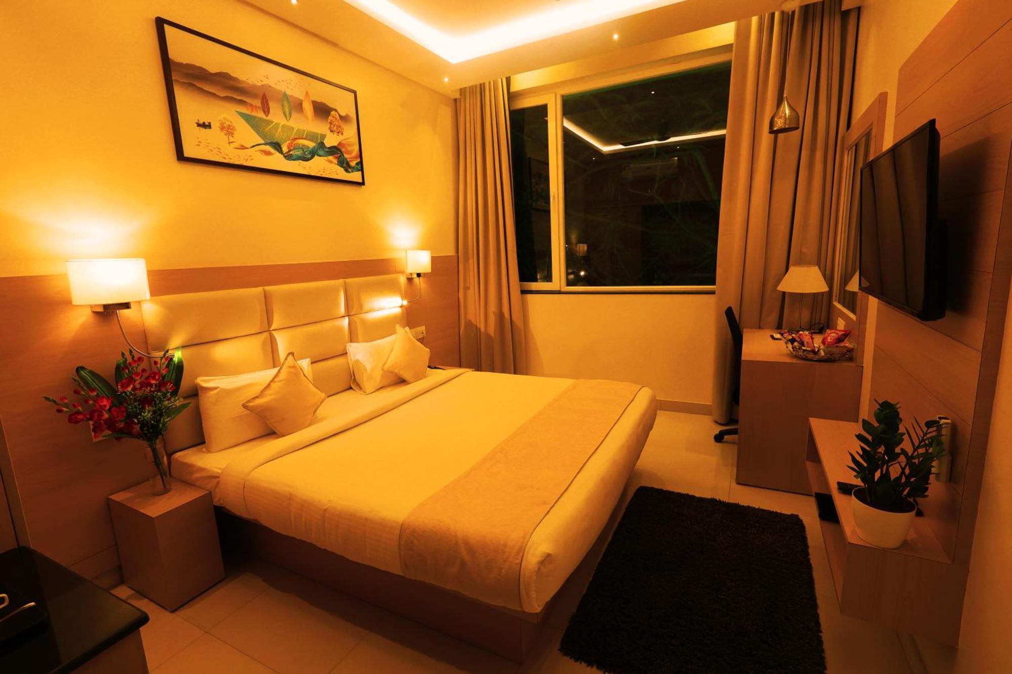 Grand Regency Rajajinagar, Iskcon Temple - Wtc Hotel Bengaluru Kültér fotó