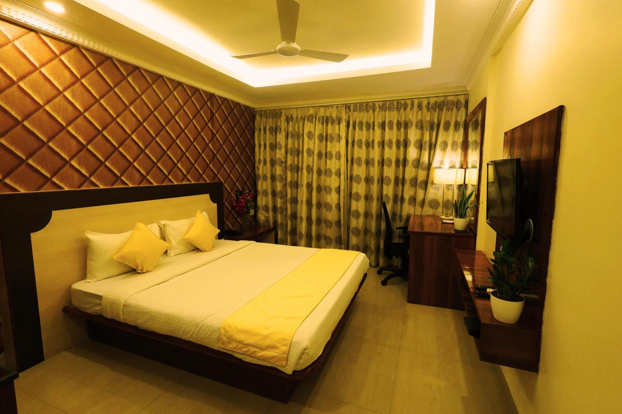 Grand Regency Rajajinagar, Iskcon Temple - Wtc Hotel Bengaluru Kültér fotó