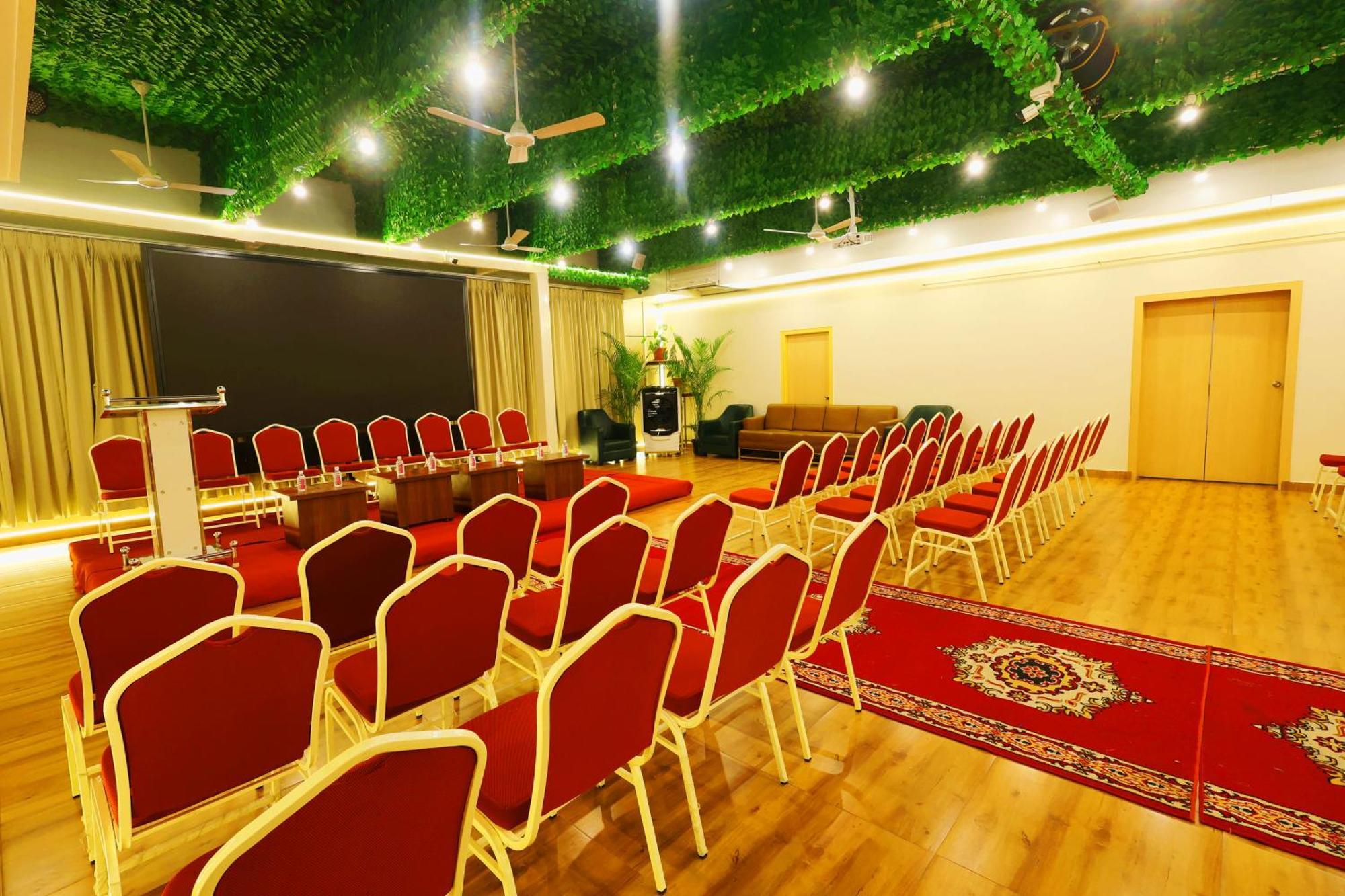 Grand Regency Rajajinagar, Iskcon Temple - Wtc Hotel Bengaluru Kültér fotó